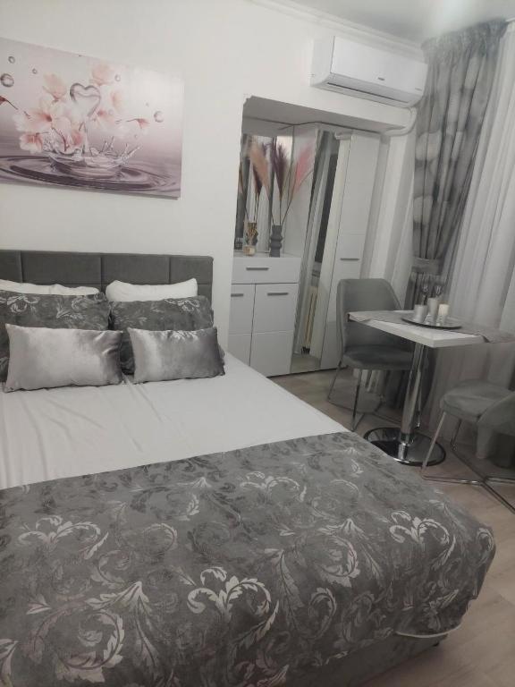 City Lux Square Apartment Skopje Luaran gambar